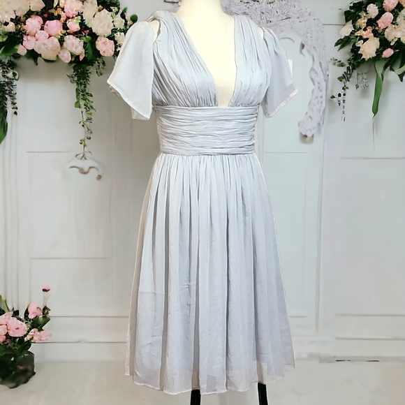 French Connection Constance Drape Cold Shoulder Chiffon Dress, Silver Grey, sz 4 - Picture 11 of 11